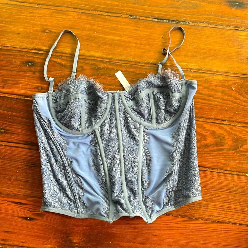 UO Out from Under Modern Love underwiring boning lace bustier corset top sz XL